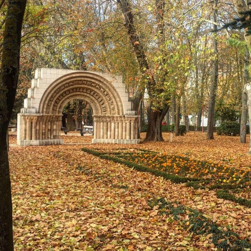شقة Buhardilla Con Vistas A La Catedral Burgo المظهر الخارجي الصورة
